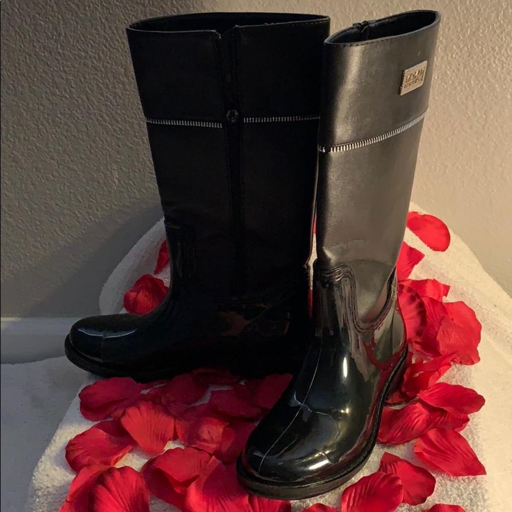 MICHAEL KORS BRAND NEW BEAUTIFUL SIZE 3 BOOTS - Picture 2 of 13